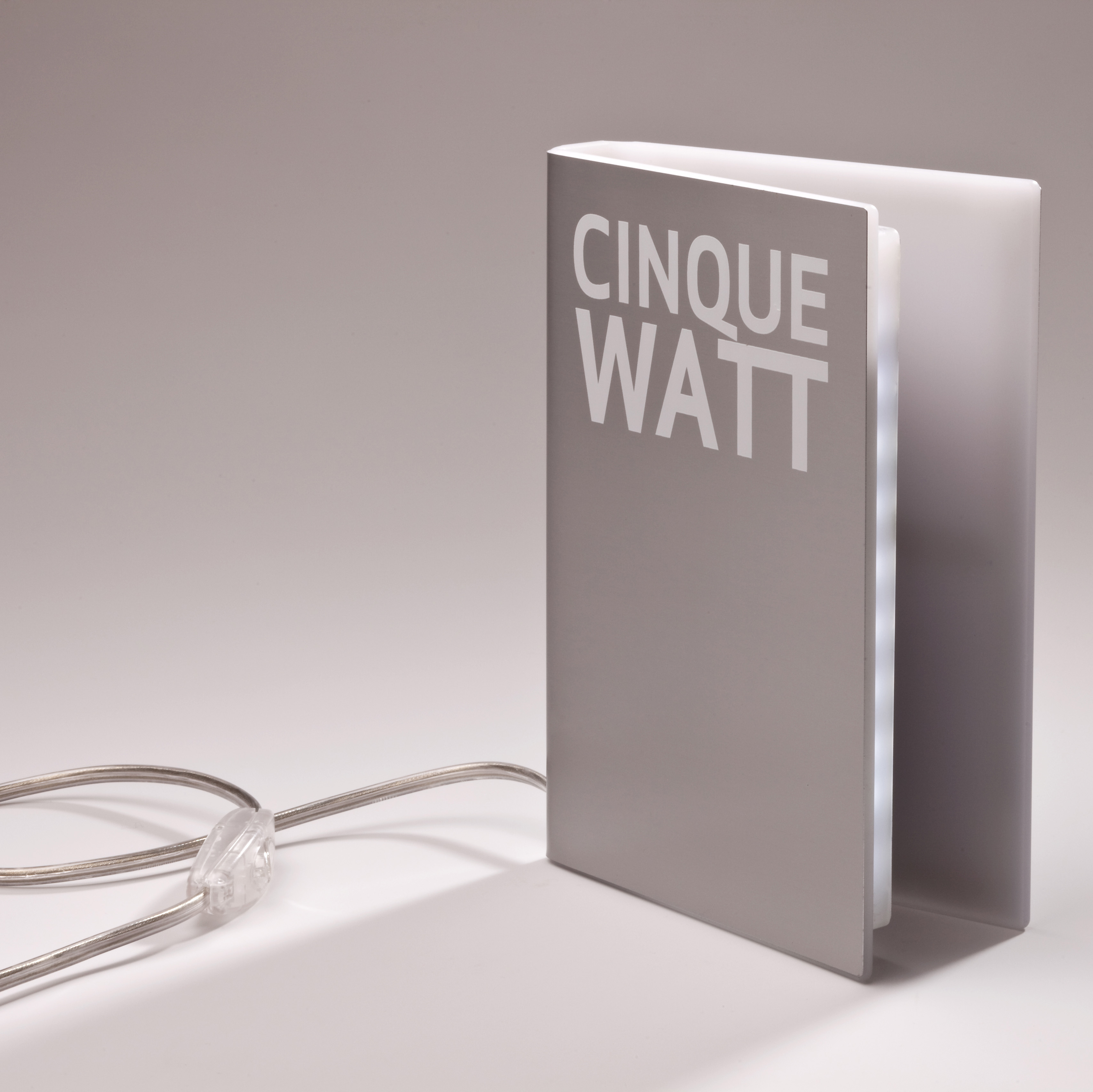 Cinque Watt lamp